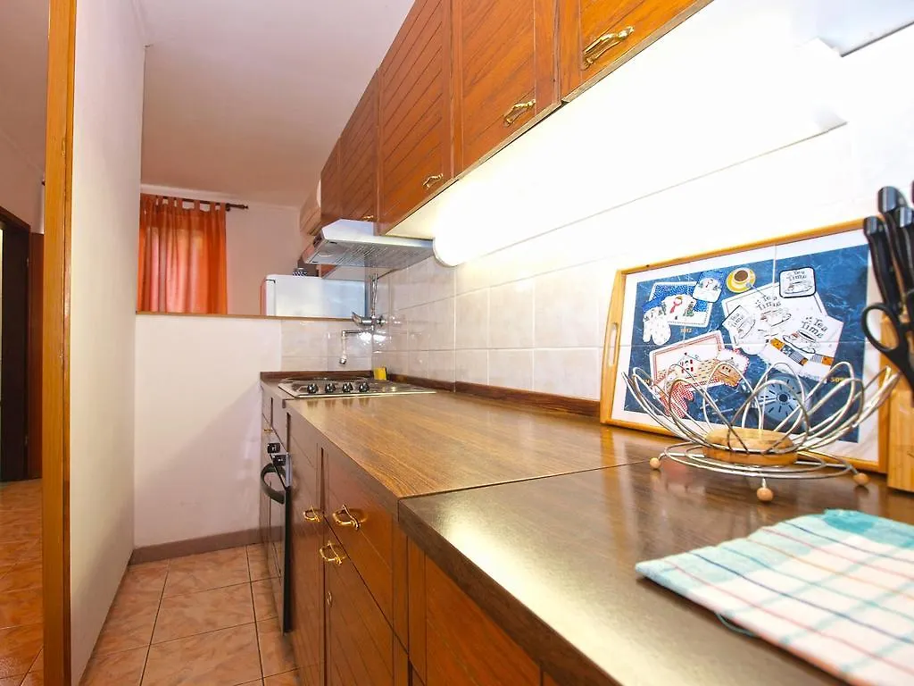 Apartments Ivan 1408 Banjole