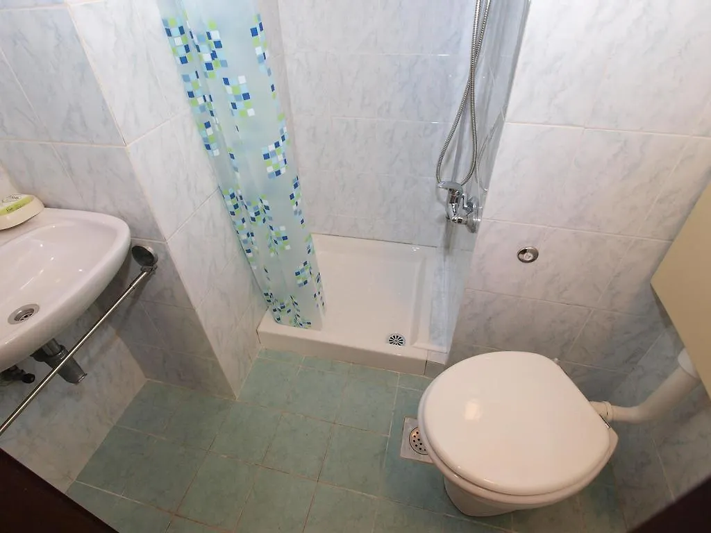 Apartments Ivan 1408 Banjole